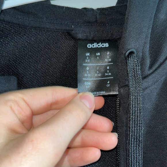 Adidas women’s track suit - Picture 3 of 5